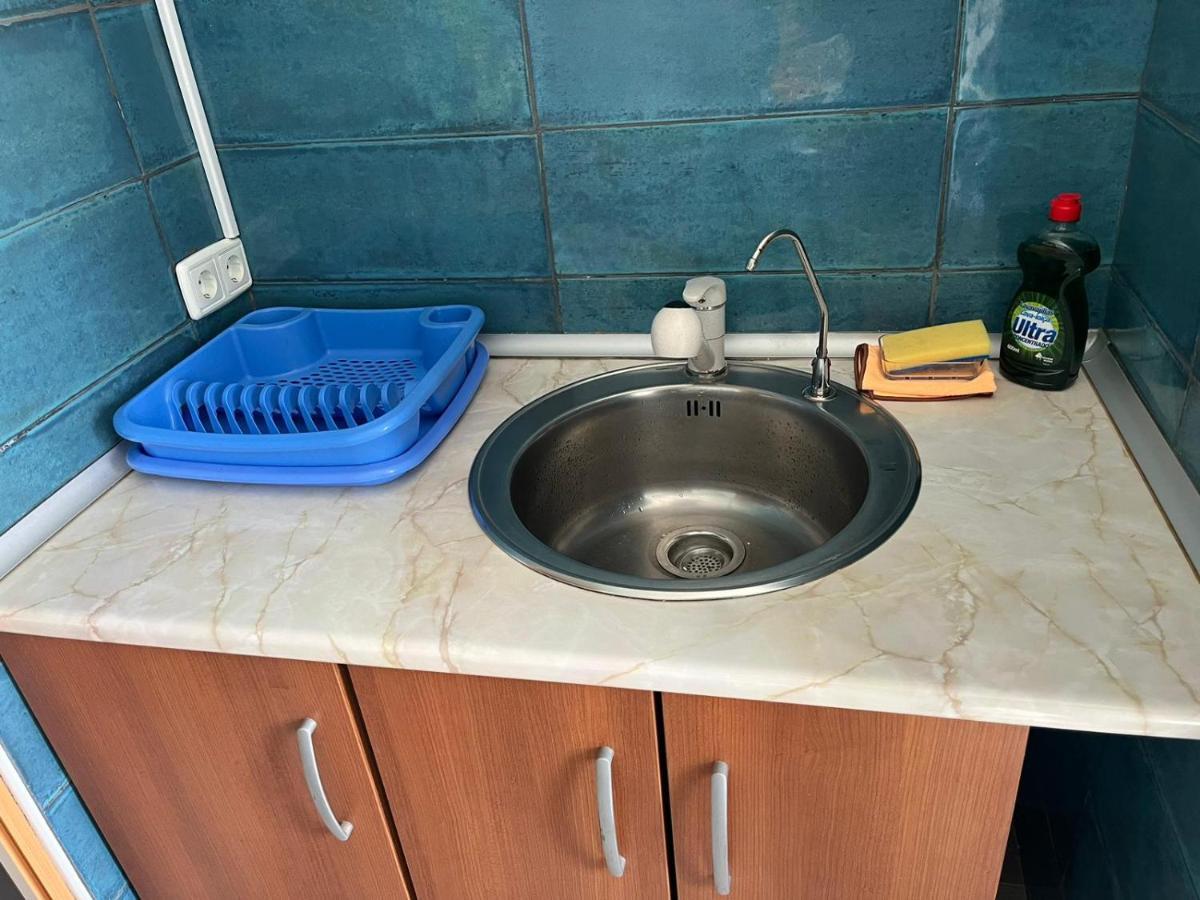 Habitacion Con Terraza En Аликанте Екстериор снимка